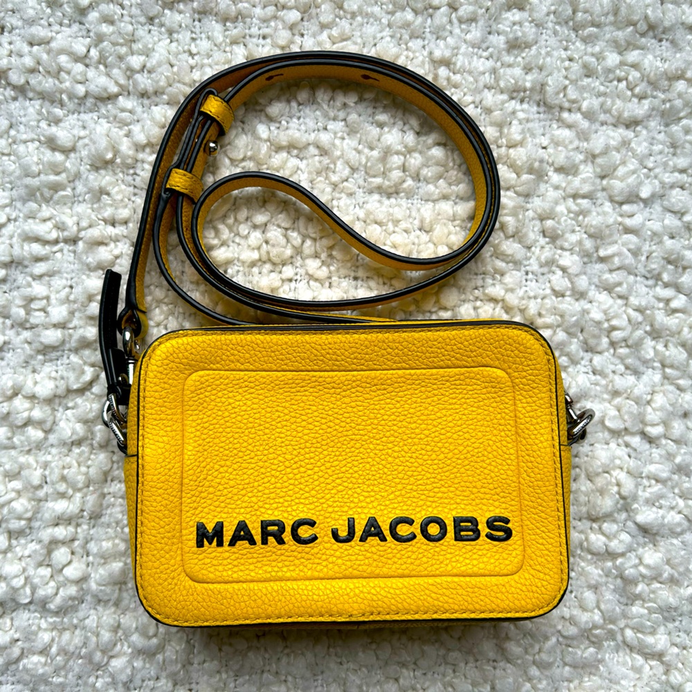 Marc Jacob’s Cross Body Purse